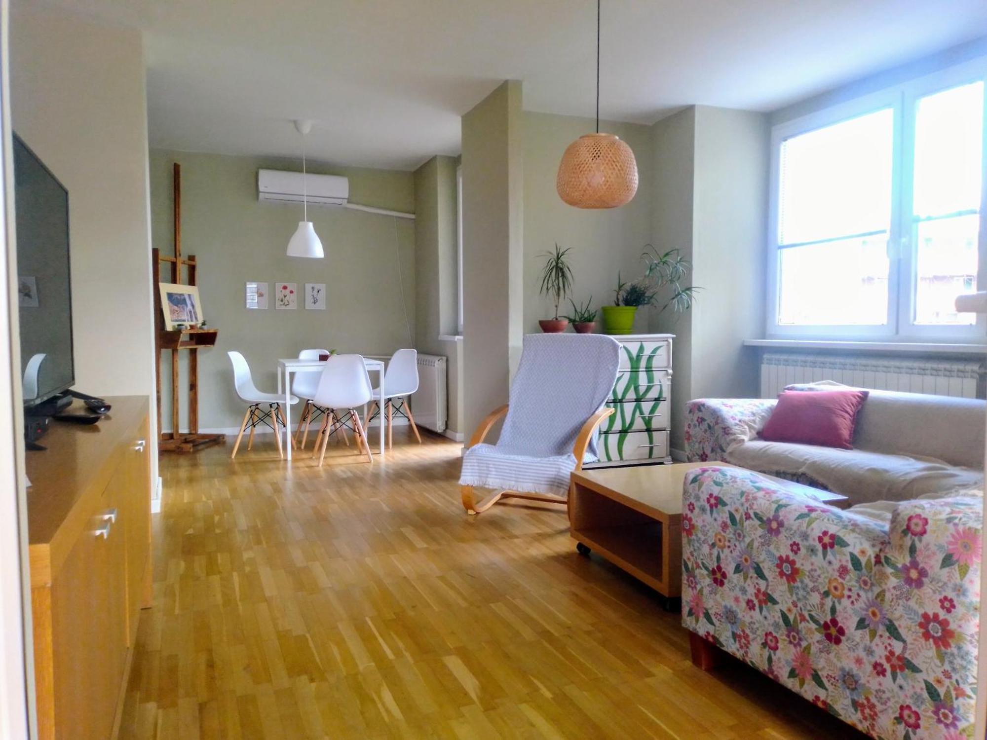 Sunny Center Apartment Skopje Luaran gambar